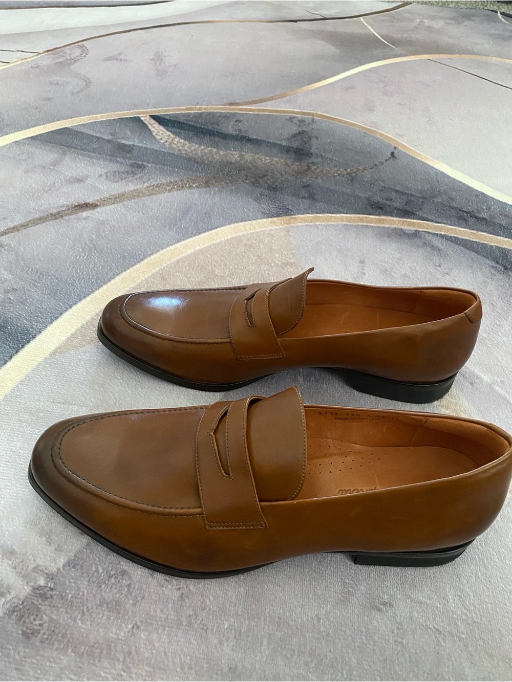 Wolf & Shepherd leather upper loafer men’s size 12.5